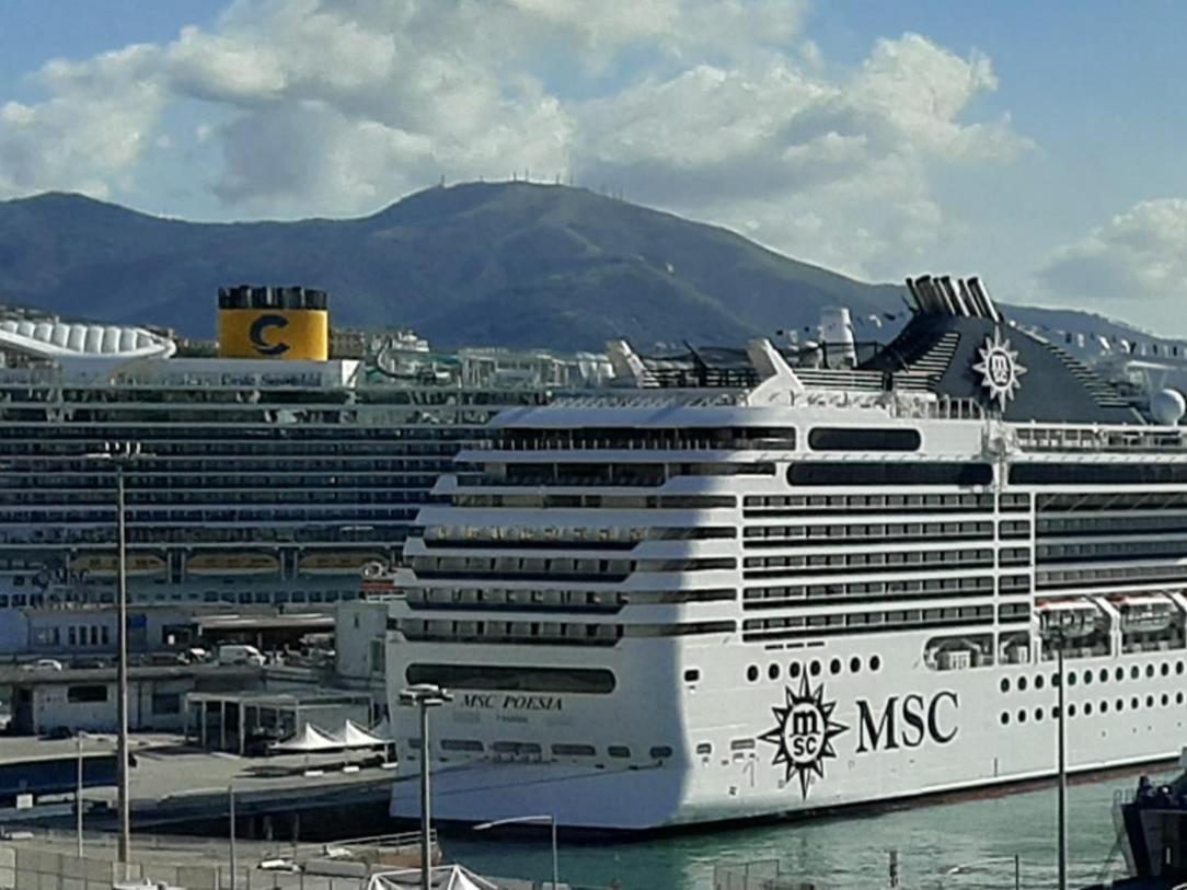 Genova Cruise Terminal Casa Dallo Zio 150 Mq Zewnętrze zdjęcie
